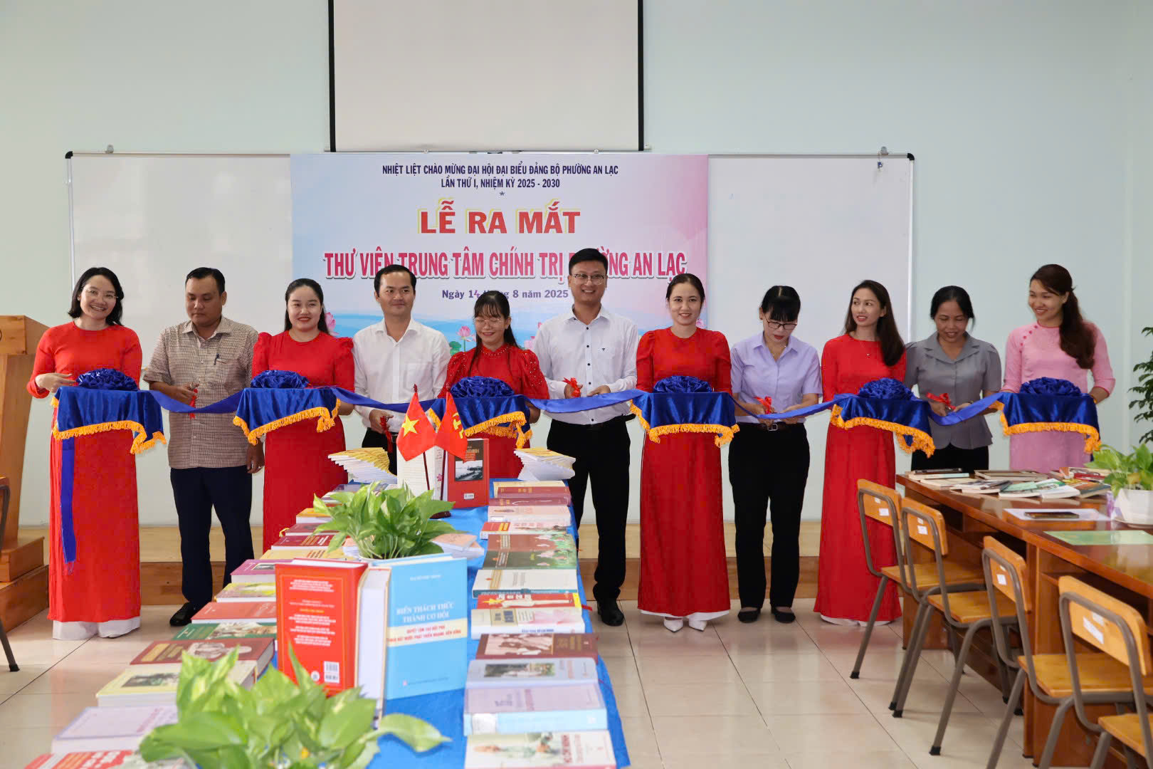 Trung Tâm Chính Trị Phường: Ra Mắt Công Trình Chào Mừng Đại Hội Đại Biểu Đảng Bộ Phường An Lạc Lần Thứ I, Nhiệm Kỳ 2025 - 2030 - 15