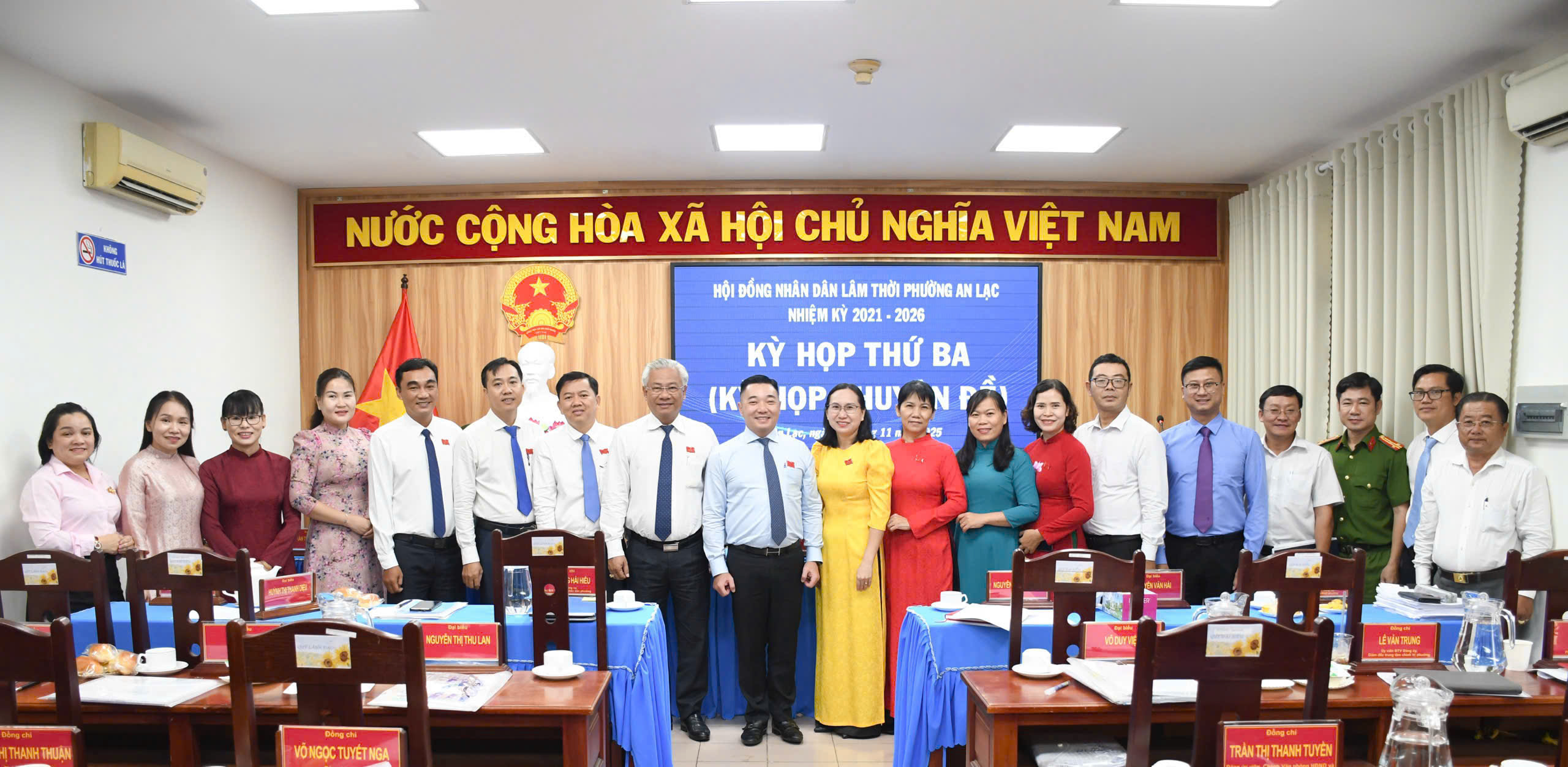 Hội đồng nhân dân lâm thời phường An Lạc tổ chức kỳ họp thứ ba (Kỳ họp chuyên đề) - 19